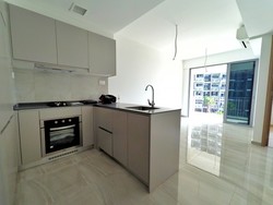 High Park Residences (D28), Apartment #202399132